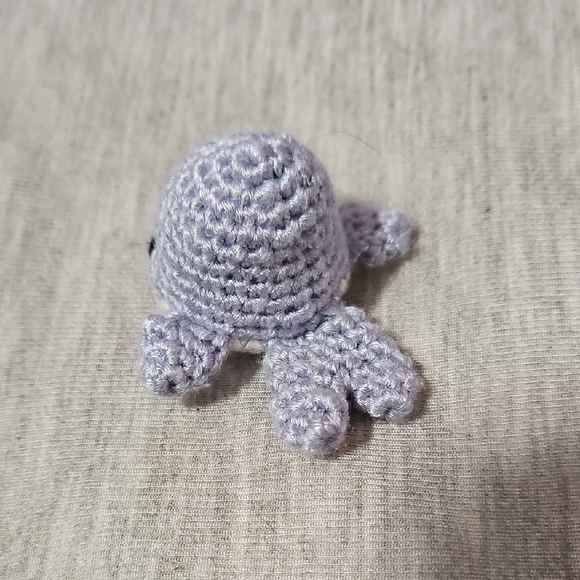 Tiny Crochet Whale Plush - Picture 2 of 6
